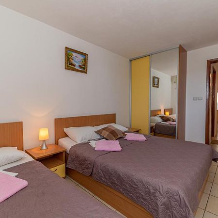 Apartment Knezevic Petrovac Bagian luar foto