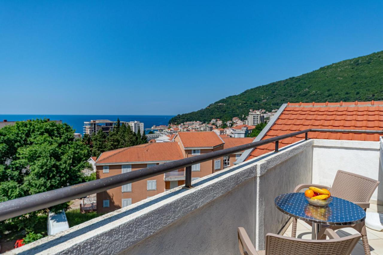Apartment Knezevic Petrovac Bagian luar foto