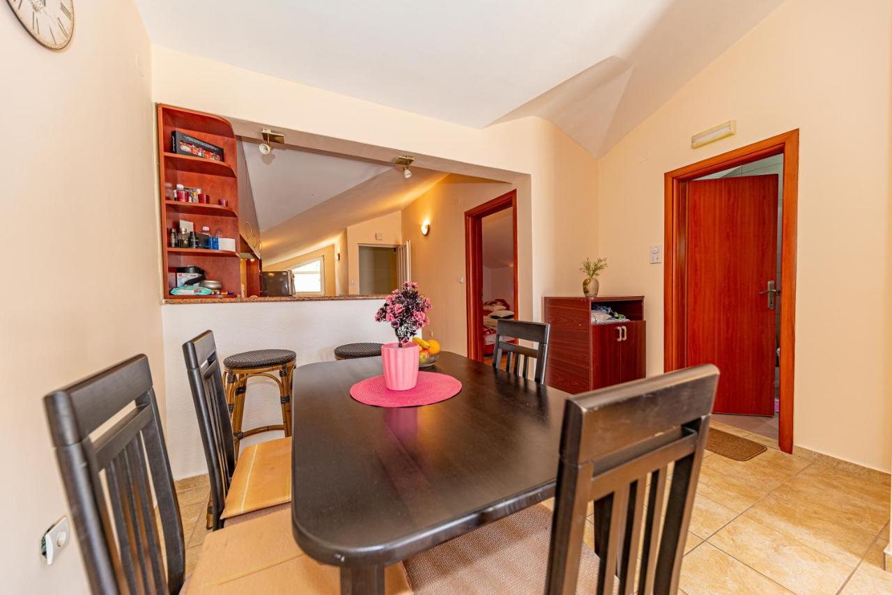Apartment Knezevic Petrovac Bagian luar foto