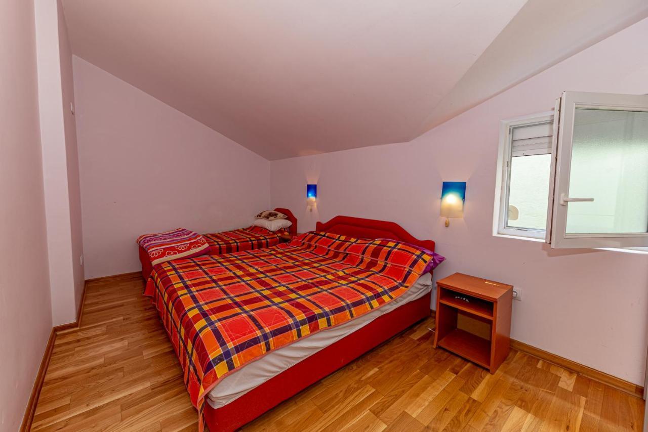 Apartment Knezevic Petrovac Bagian luar foto