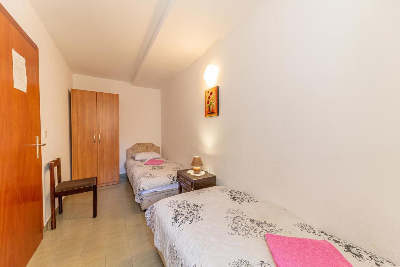 Apartment Knezevic Petrovac Bagian luar foto